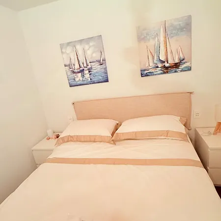 Amazing In Dei Marmi - Private Parking Villa *