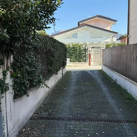 Villa Amazing In Dei Marmi - Private Parking *